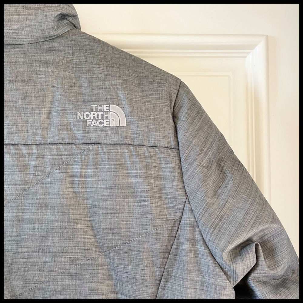 North Face Heather Charcoal Grey Full Zip Jacket. Size L. - Picture 8 of 9